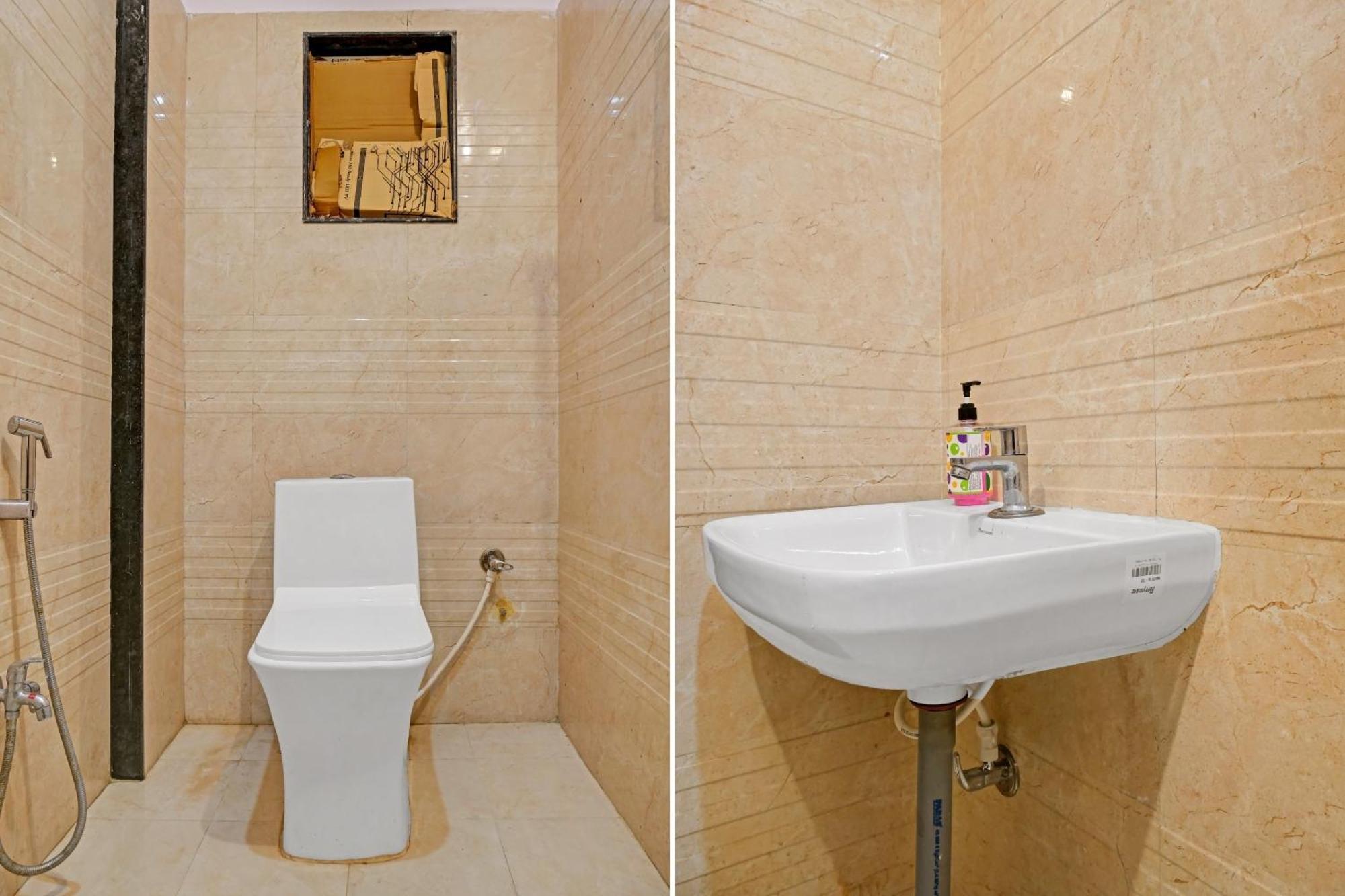 Townhouse Navneeta Grand Hotel Kakarmatha Ngoại thất bức ảnh